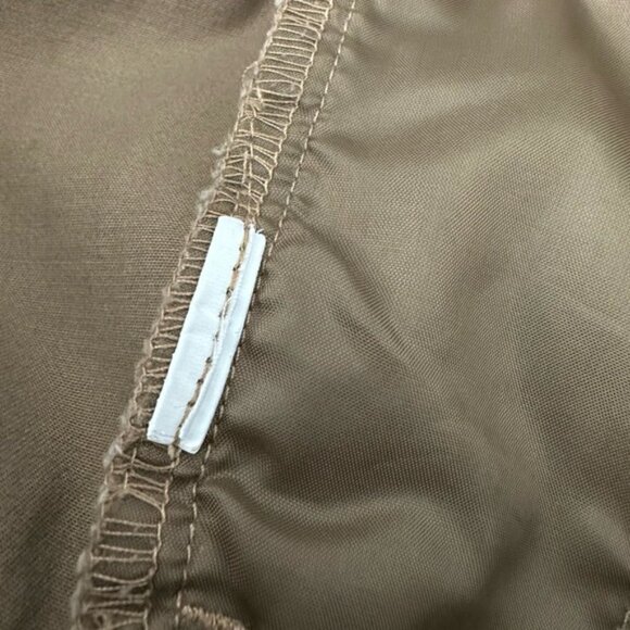 Zara Brown Mid Rise Relaxed Short Shorts Size Small - Picture 4 of 5